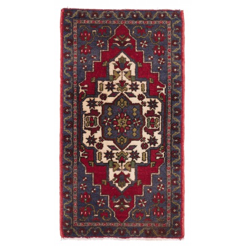 Tribal mini Rug C28147