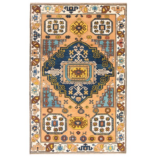 メダリオンを持つ村の絨毯 Village Rug with Medallion