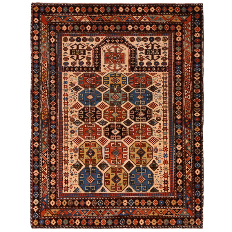 シルヴァンの祈りの絨毯  Shirvan Prayer Rug