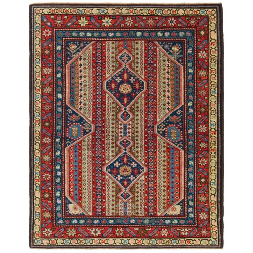 縦縞のカラバフ絨毯 Karabagh Rug with Vertical Stripes