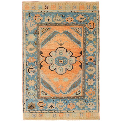 アナトリアン・メダリオン絨毯 Anatolian Medallion Carpet