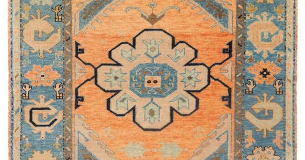 アナトリアン・メダリオン絨毯 Anatolian Medallion Carpet 青山キリム