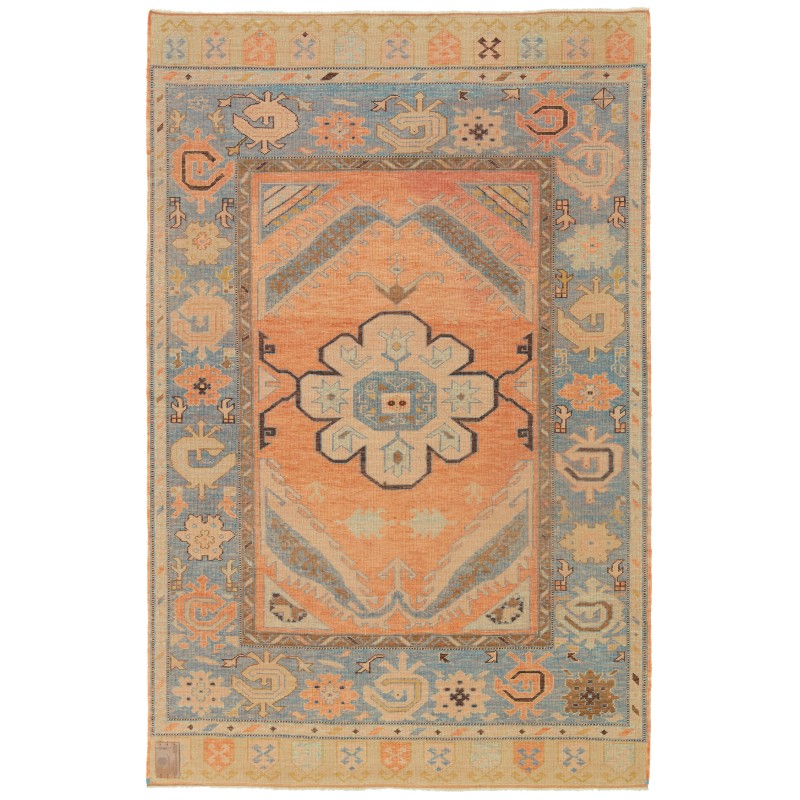 アナトリアン・メダリオン絨毯 Anatolian Medallion Carpet