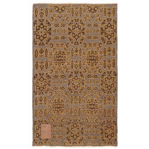 ディヴリギ・ウル・モスクのワギレ絨毯 The Divrigi Ulu Mosque Carpet Wagireh Rug