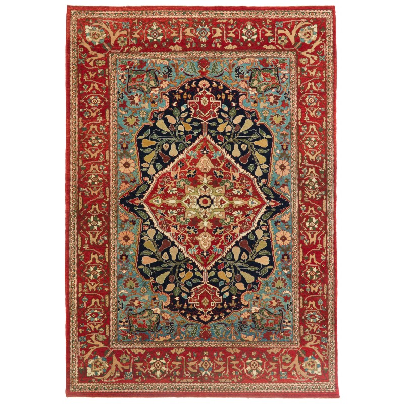 Heriz Medallion Rug with Pear Design