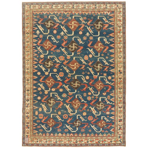 絨毯に卍のデザイン Rug with a Swastika Design