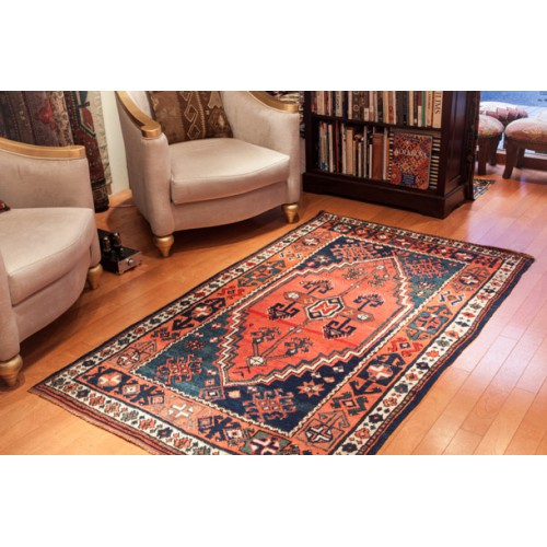 アンティーク　アナトリア絨毯　Antique Kurdish Carpet C23111