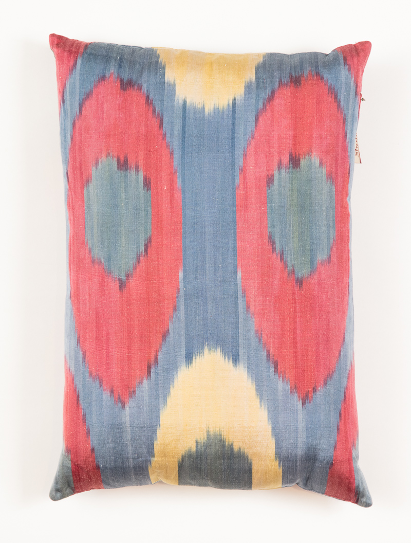 HYDE クッション あ*ん様 edyh クッション HYDEクッション - メルカリ