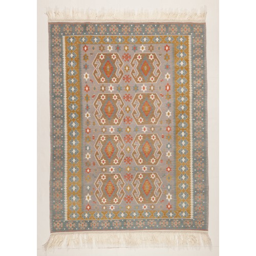 Usak Fine Kilim