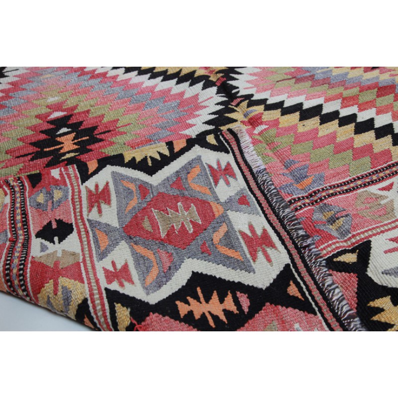 Mut Antique Kilim K28114