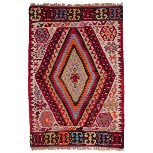 Esme Kilim K30019