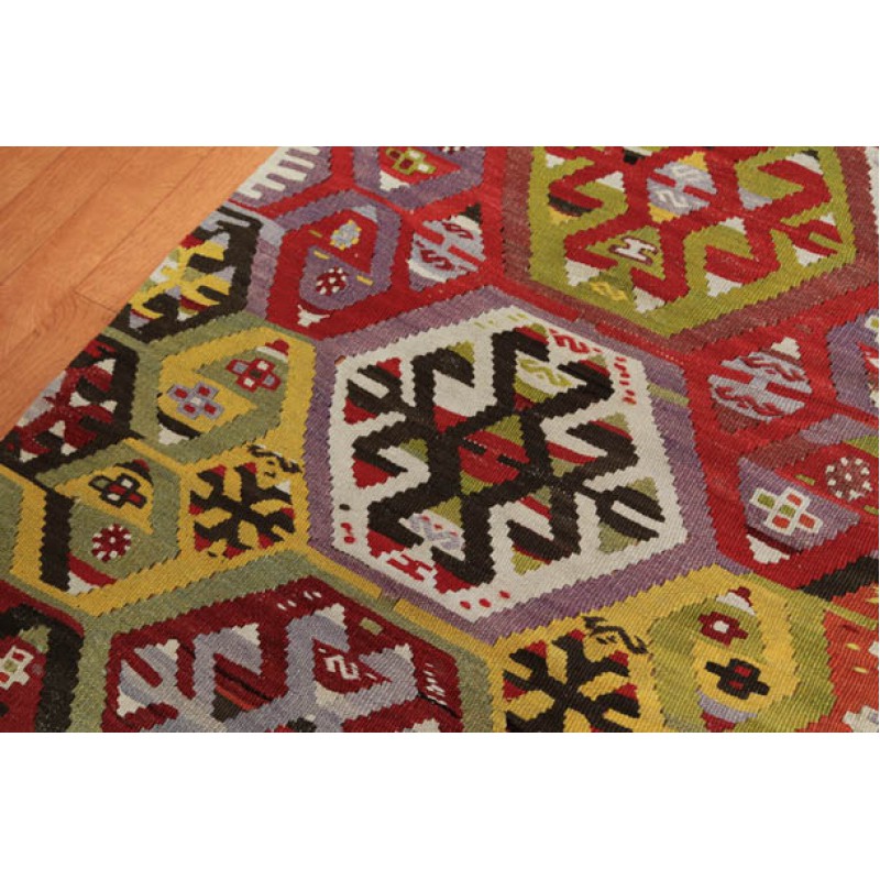 Anatolian Old Kilim K20109