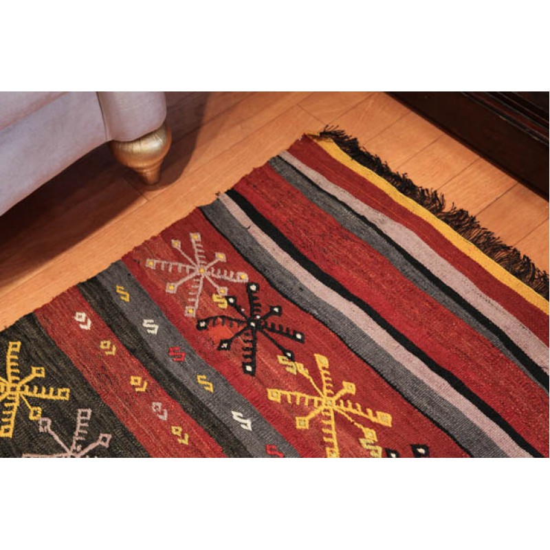 Old Kilim K20114