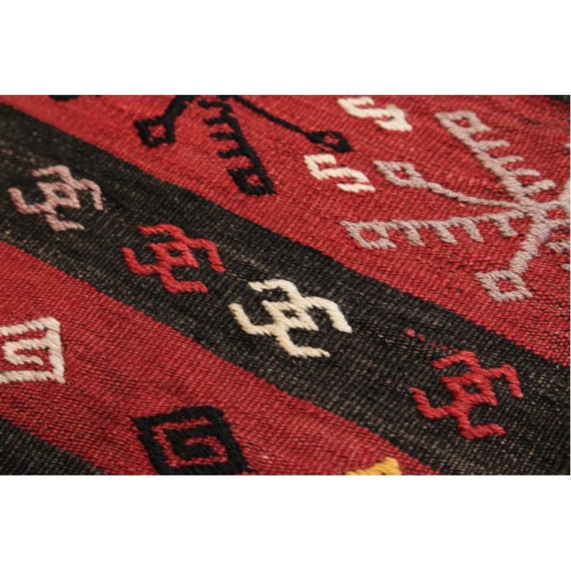 Old Kilim K20114