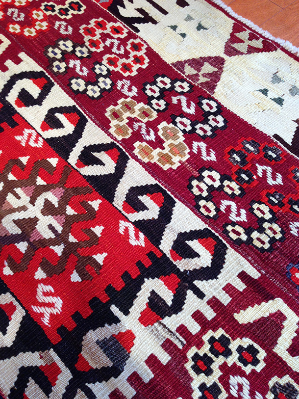 マニサキリム Manisa Kilim