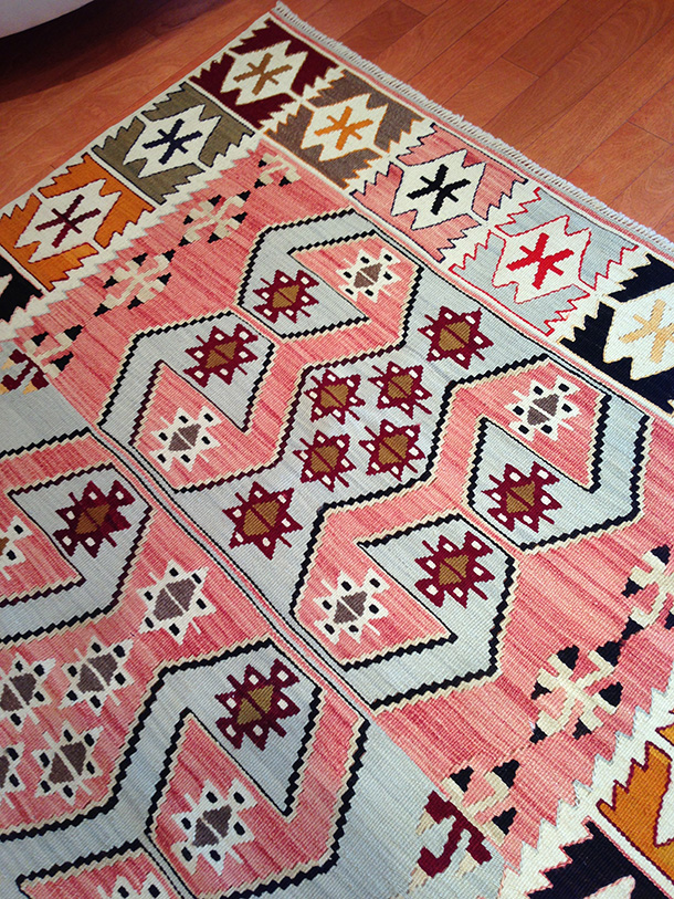 マニサキリム Manisa Kilim