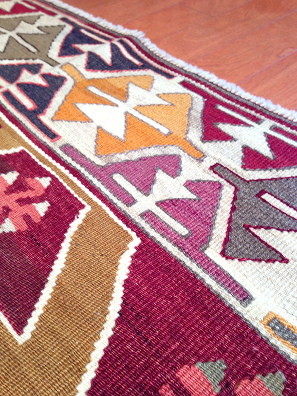 マニサキリム Manisa Kilim