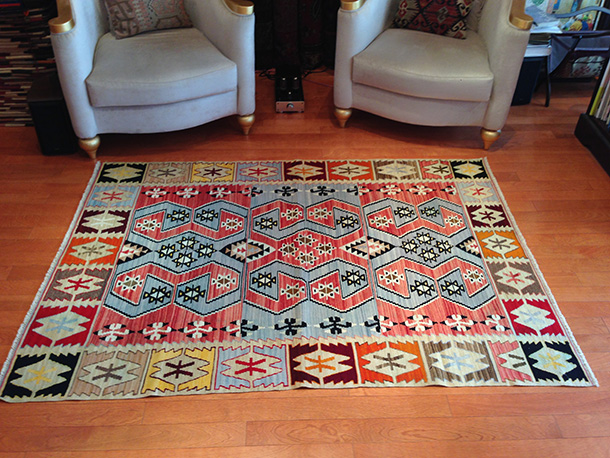 マニサキリム Manisa Kilim