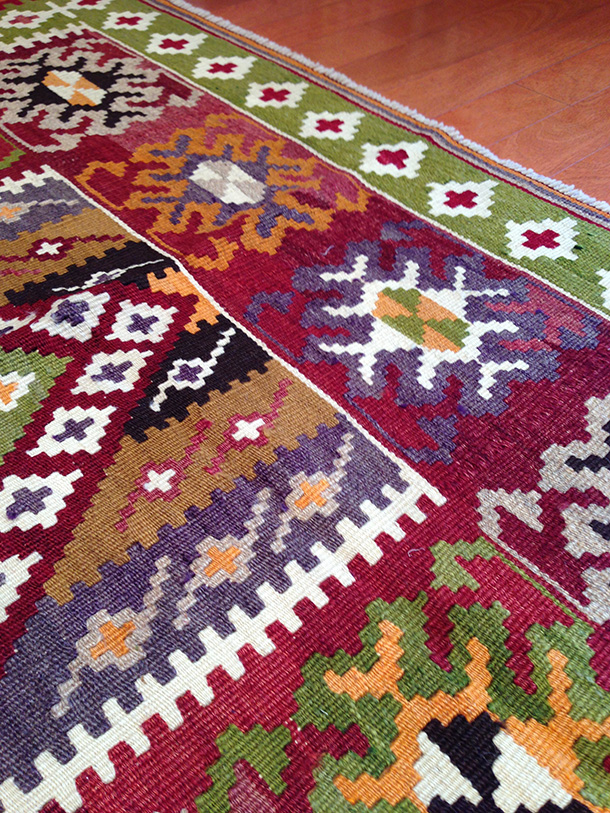 マニサキリム Manisa Kilim