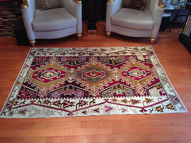 マニサキリム Manisa Kilim