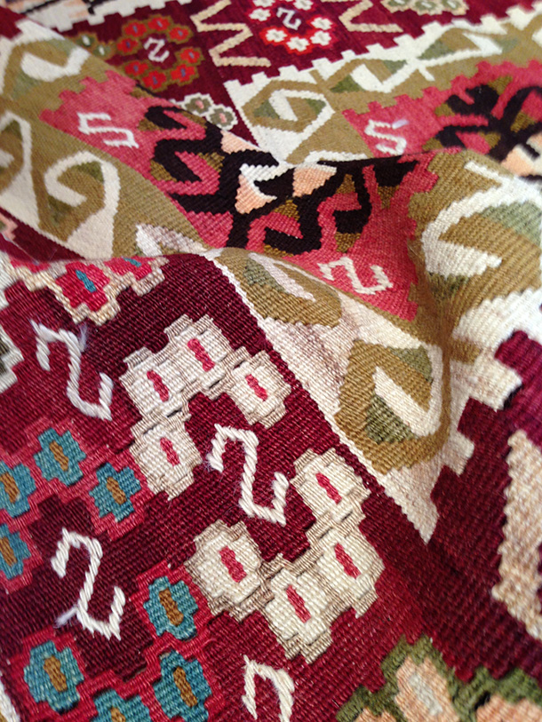 マニサキリム Manisa Kilim